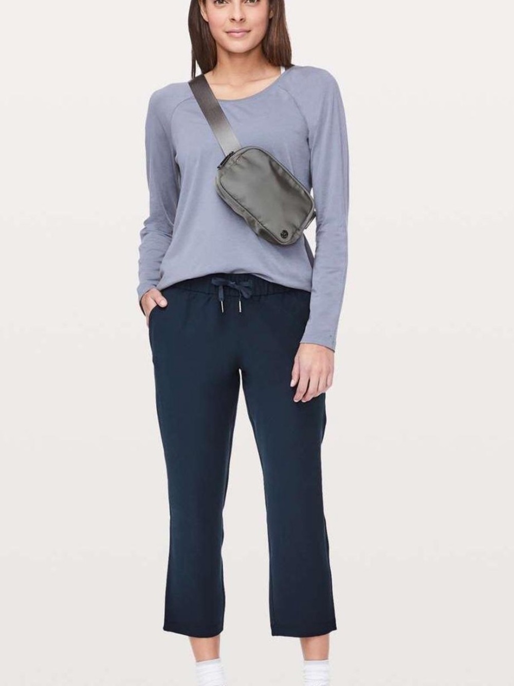 Lululemon on the fly crop woven 23” navy blue trouser pants
